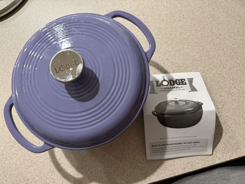 Lodge 4.5 Qt. Enameled Cast Iron Dutch Oven - Lilac Purple