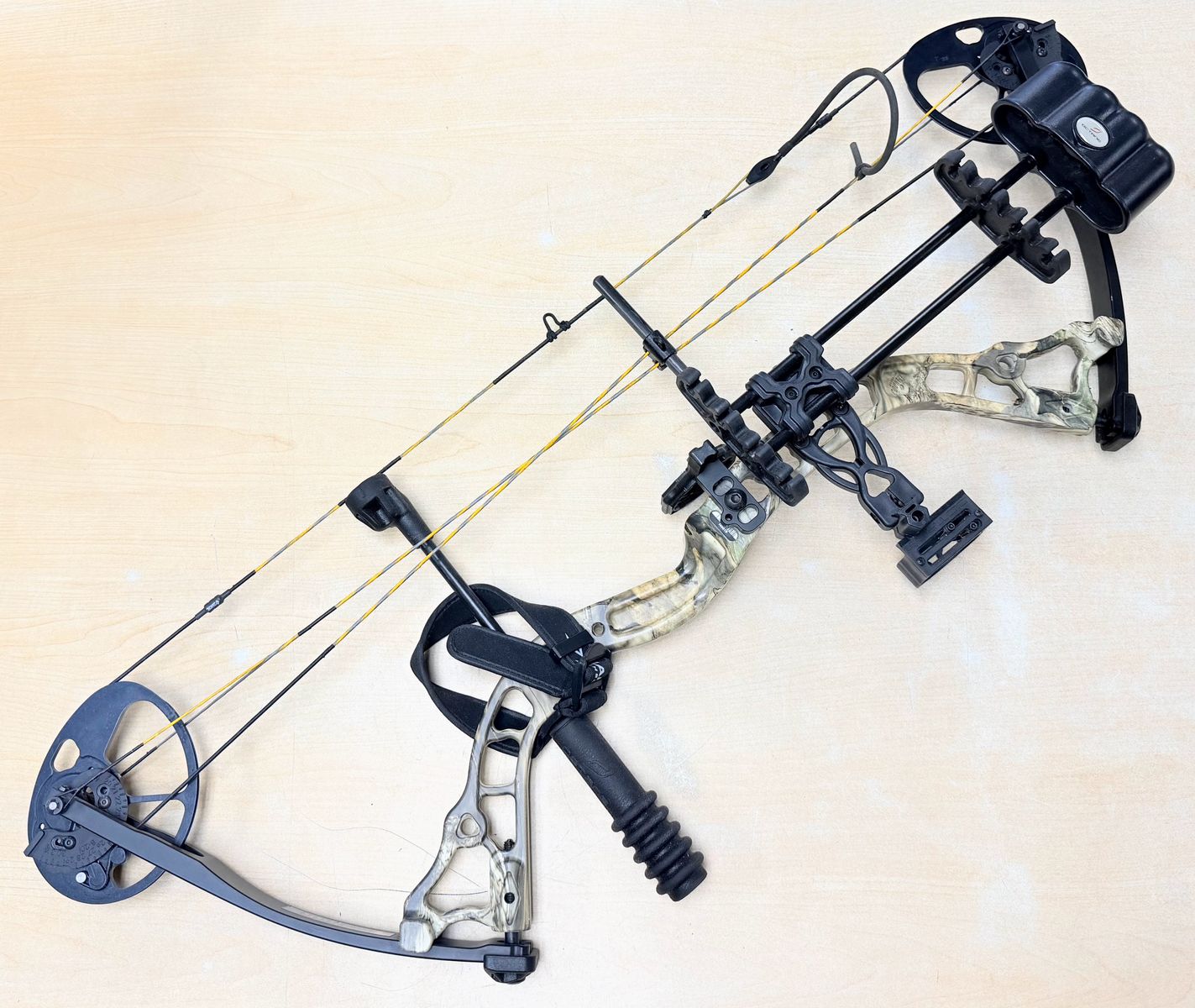 Diamond Archery Infinite 305 Compound Bow