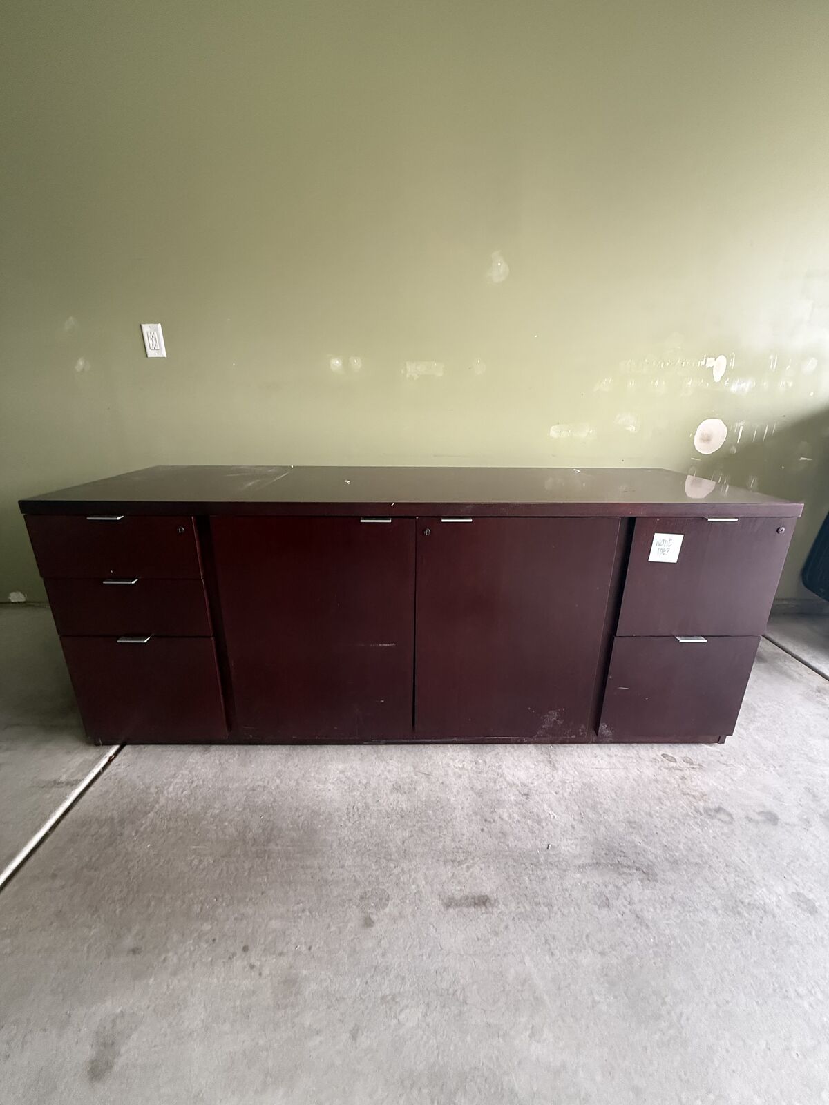 Desk/credenza
