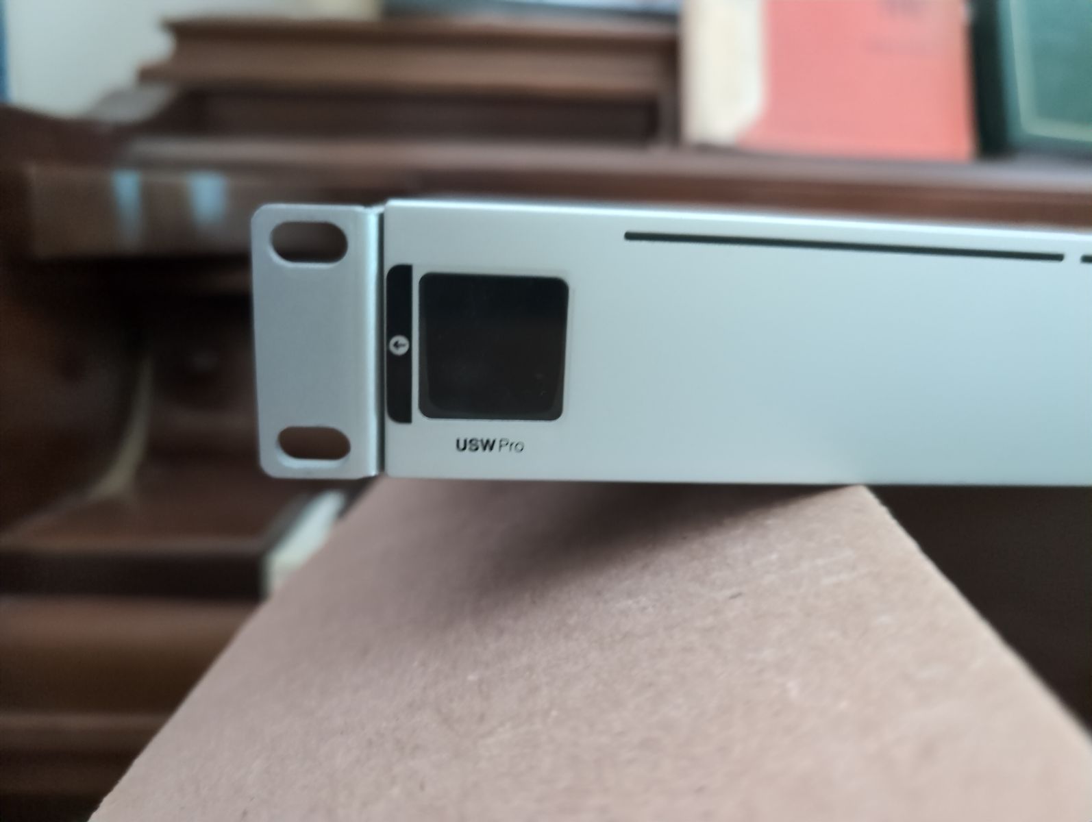 USW 24 Pro Switch