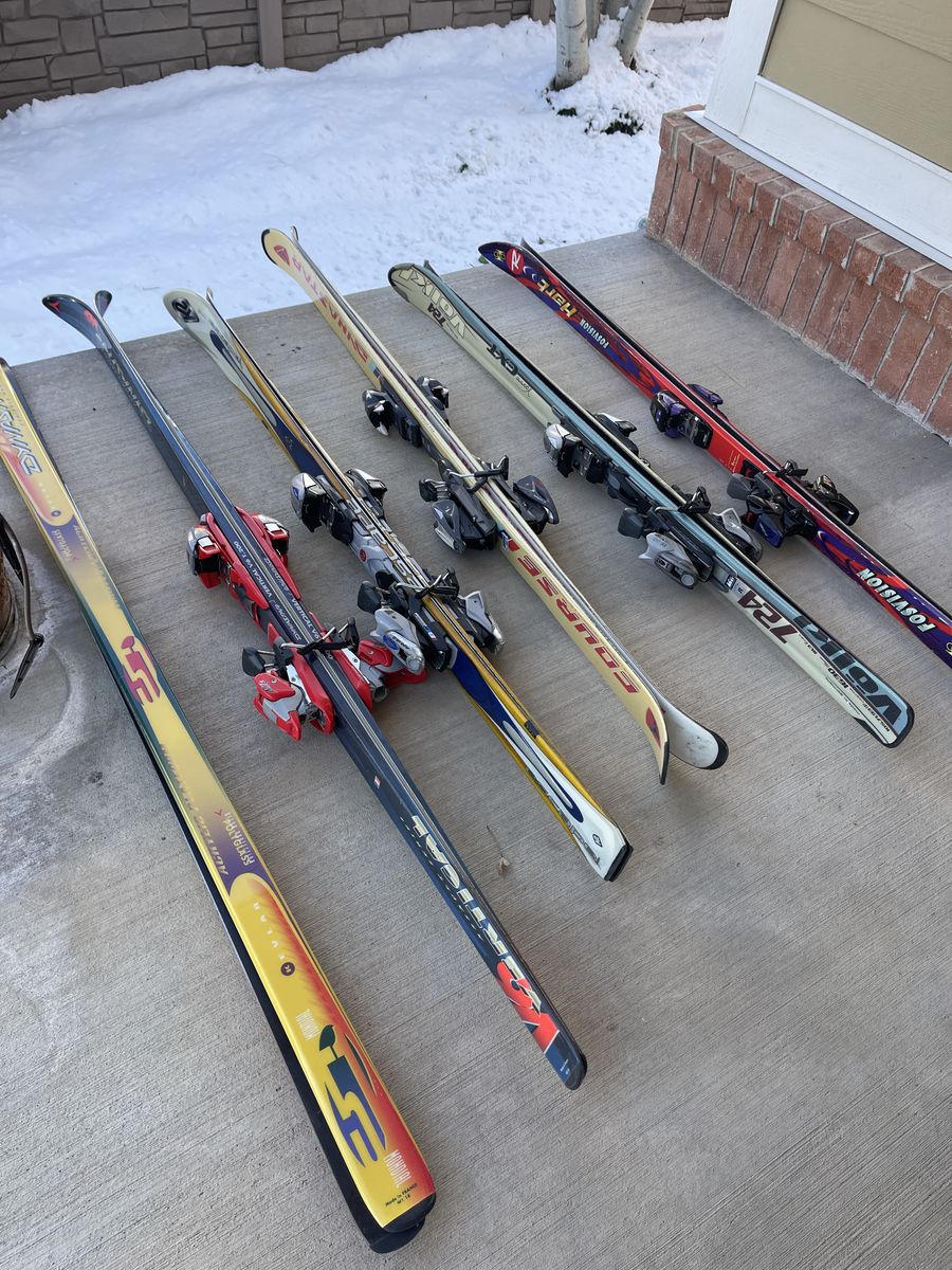 FREE SKIS