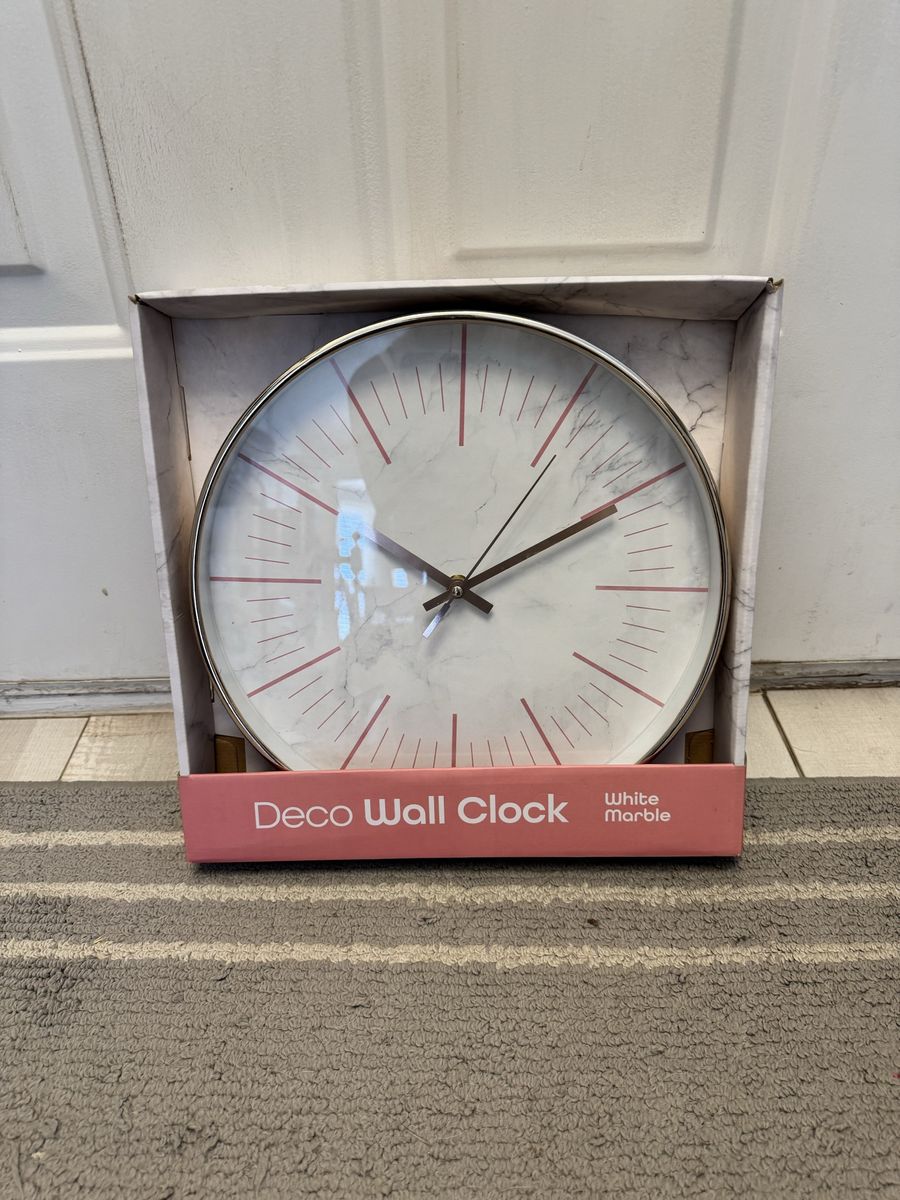Deco Wall Clock White Marble Design