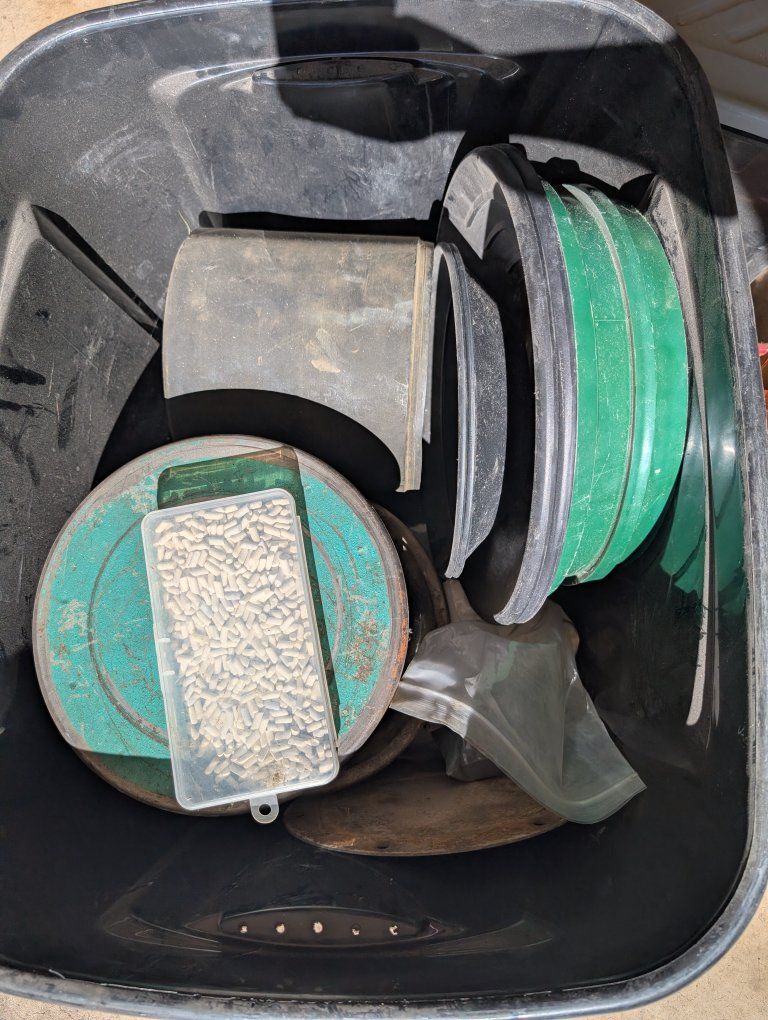 Main image 3
