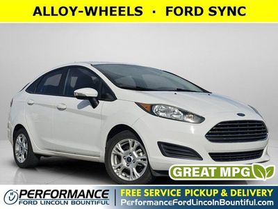 2015 FORD FIESTA SE