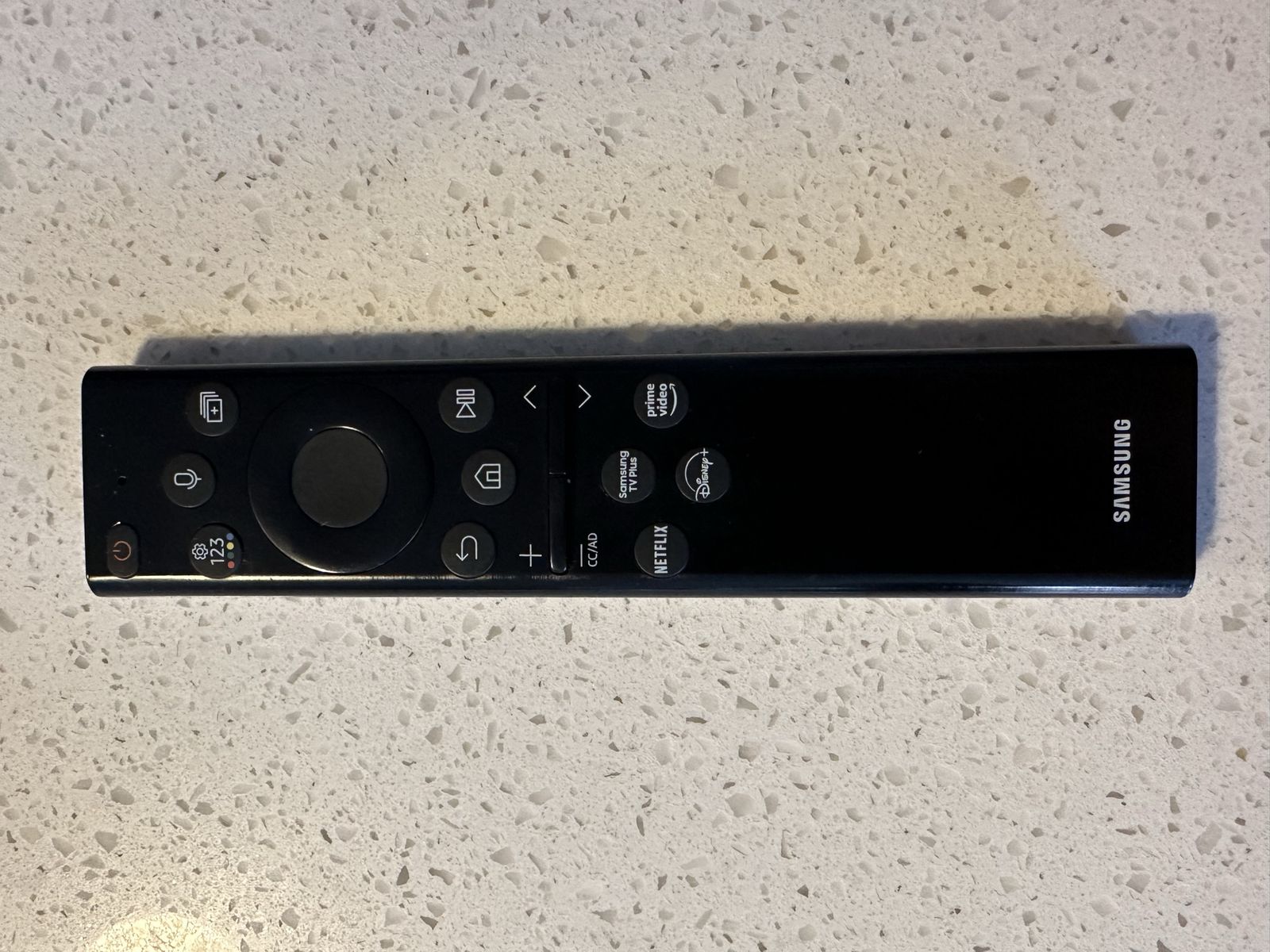 Main image 4