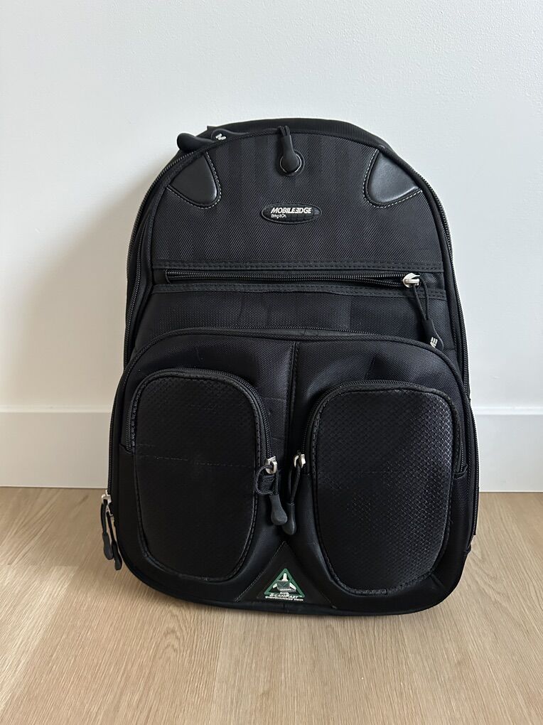 Comfy TSA CHECKPOINT-FRIENDLY Backpack