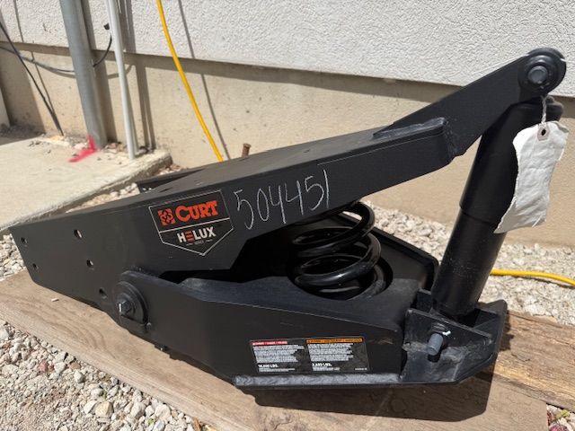 **NEW** Curt Helux 5th Wheel Pin Box