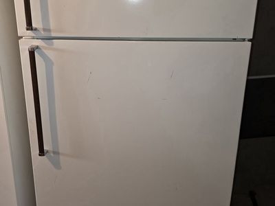 Sears Coldspot Top Freezer Refrigerator - White, Used, Works Great
