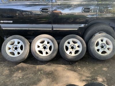 5x114.3 aluminum wheels, 205/65-15 tires set