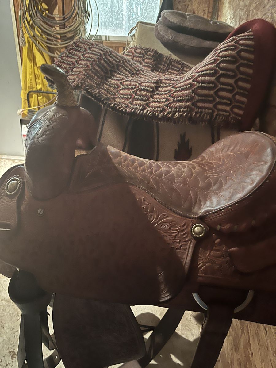 Cutting Saddle