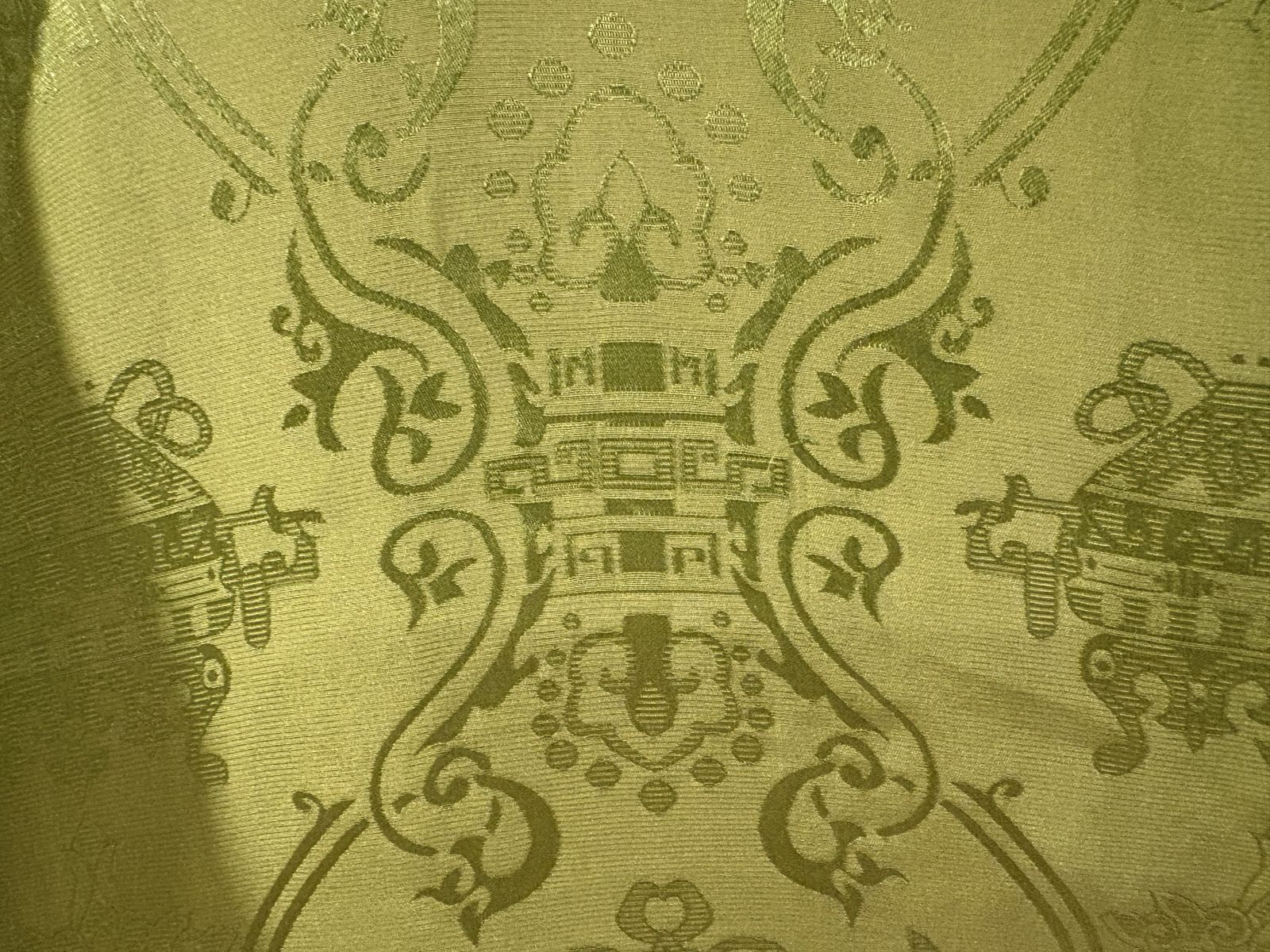 Main image 3