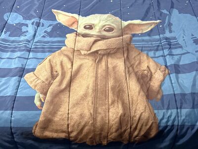 Disney Star Wars Mandalorian extra long comforter