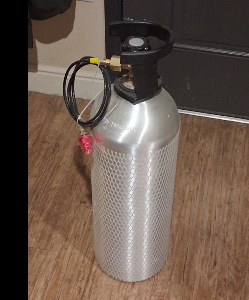 SALE Brand new Co2 tank