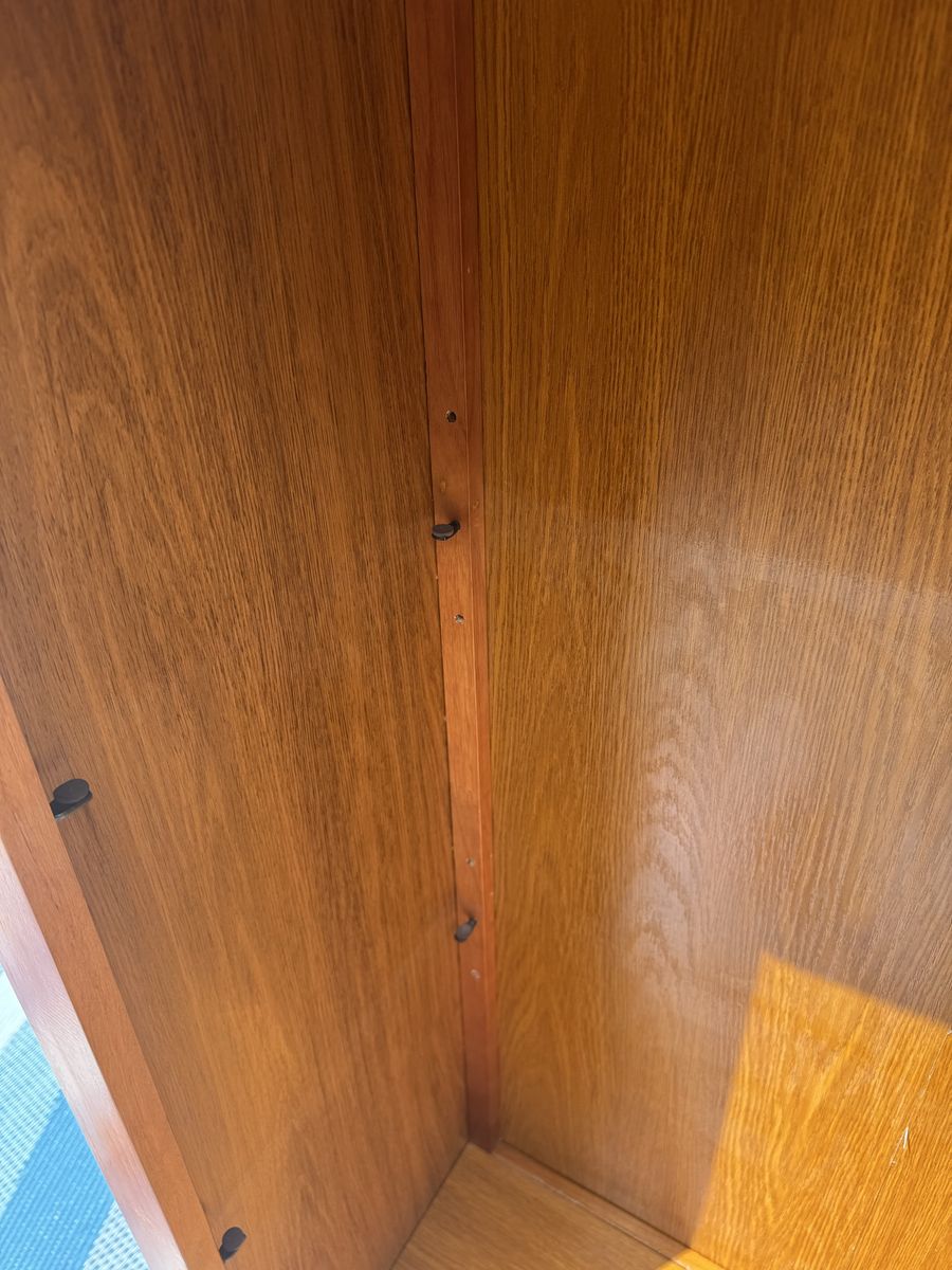 Main image 9