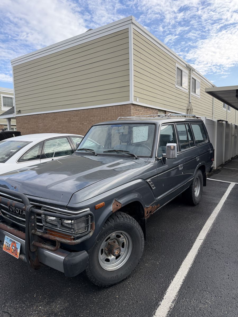 1989 TOYOTA LAND CRUISER Base