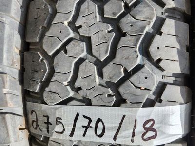 275/70r18 general grabber at2