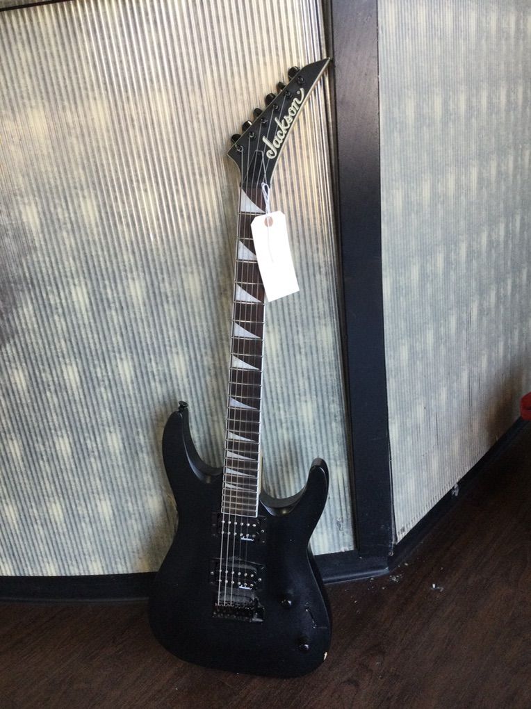 Jackson Electric Guitar     #E75013043