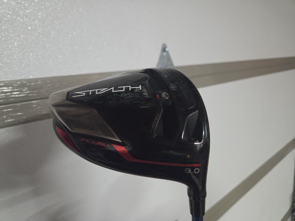 TaylorMade Stealth Plus Driver 9.0 Degree Right Hand (driver head only)