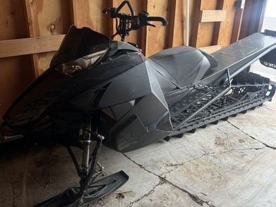 2016 Artic Cat 185 Skidoo Track