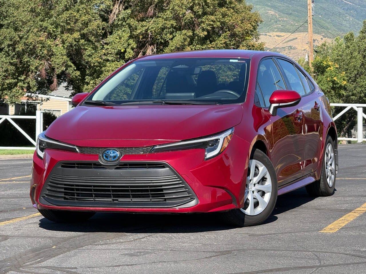 2024 Toyota Corolla Hybrid LE