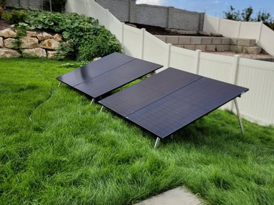 730W Balcony Solar PV system (Plug-in Solar)