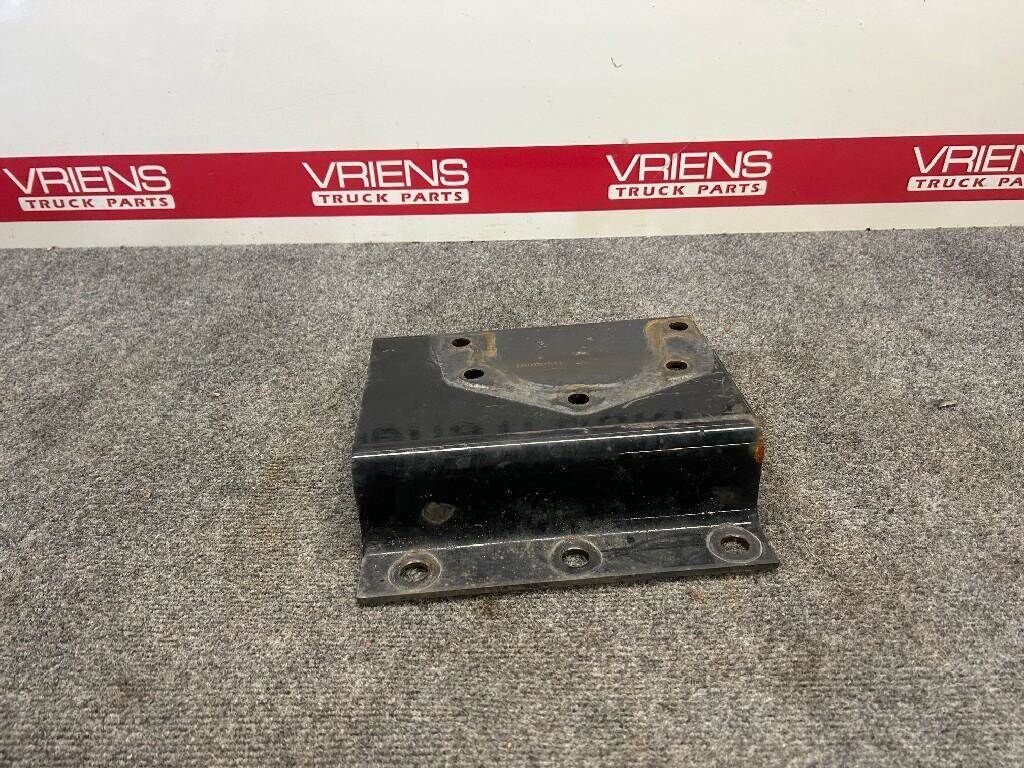 Freightliner Bracket