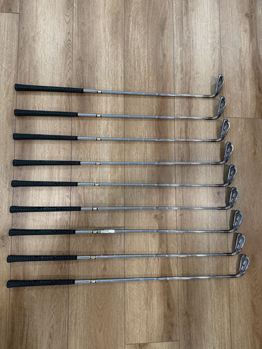 Ping Zing Karsten Golf Irons Set 2-PW RED DOT. STIFF SHAFT