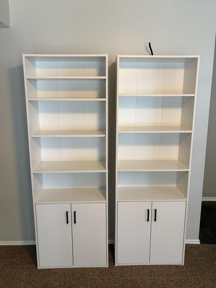 Mainstays Traditional 5-Shelf Bookcase with Doors - White Finish (Set of 2)