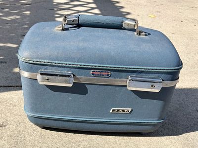 Vintage American Tourister Blue Hard Case Train Vanity Travel Cosmetic bag
