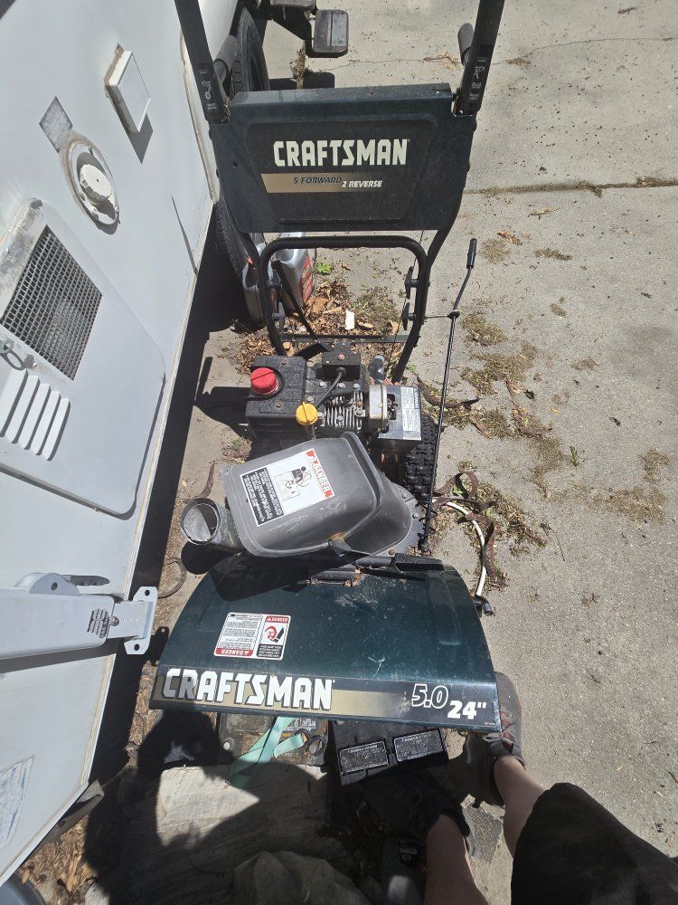 Craftsman 5 by 24 snowblower 2 stage