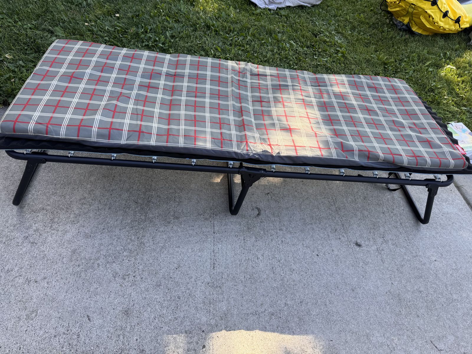 Coleman fold up cot