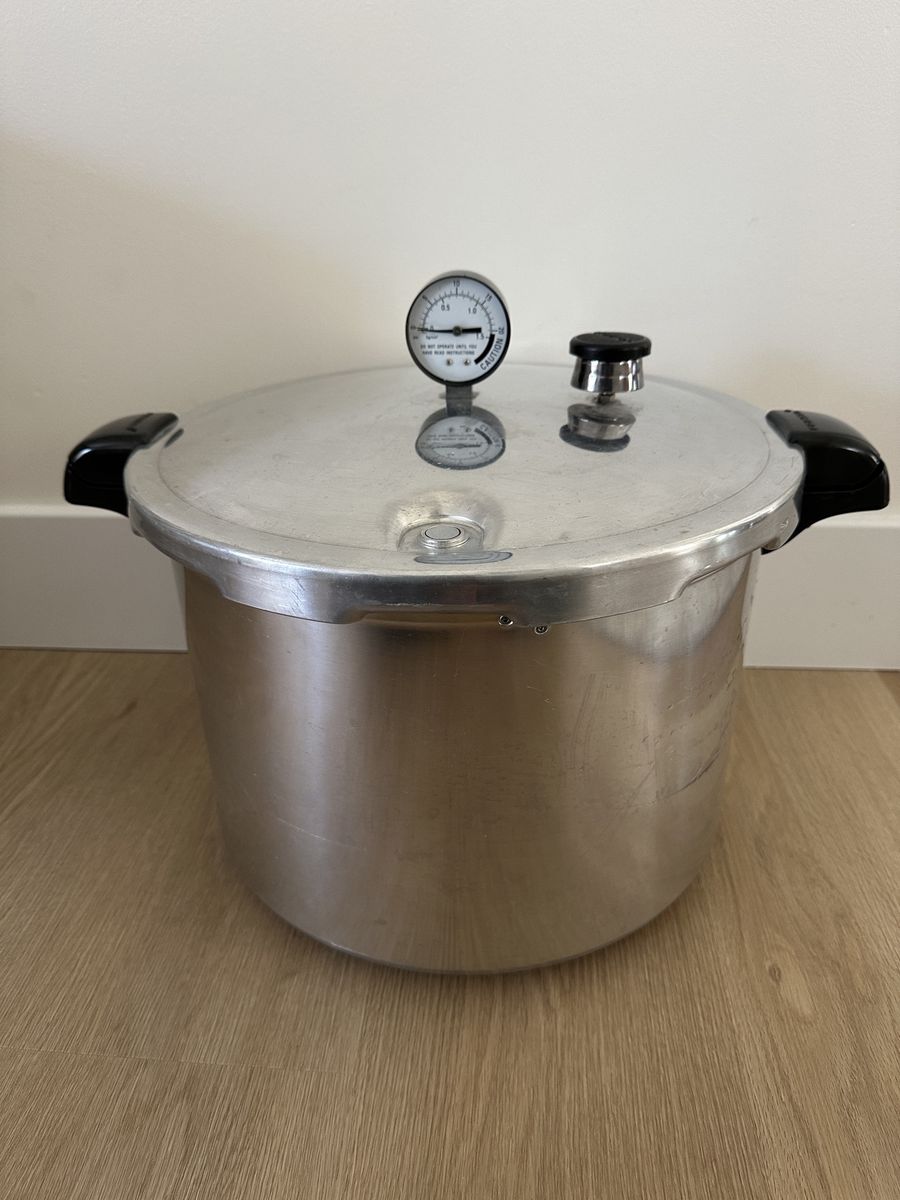 Presto Pressure Canner and Cooker