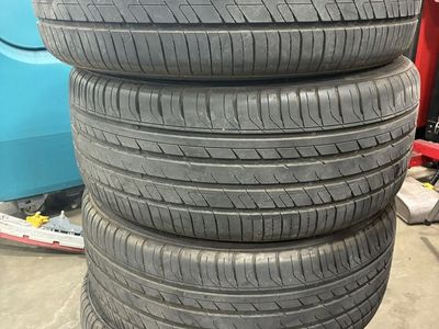 245-45r17 tires