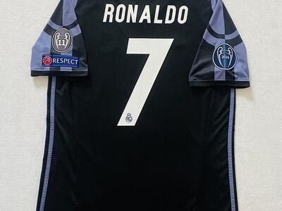 Ronaldo #7 | XXL | Real Madrid 2016-17 Jersey
