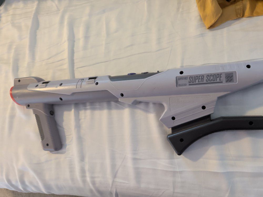 super NES Super Scope