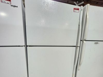GE White Top Freezer Refrigerator - Used, Good Condition