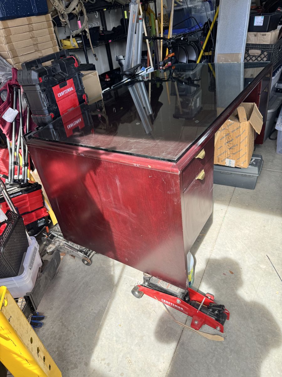 Paoli Inc Executive Desk