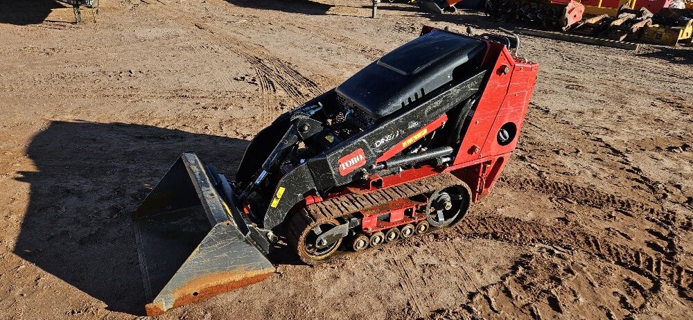 Dingo Mini Skid Steer