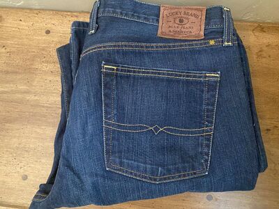 LIKE NEW - Mens 34X34 LUCKY 361 Vintage Straight Jeans Dark Wash - Bought Wrong Size - C PIX