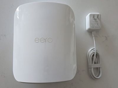 Eero Max 7 Wi-Fi 7 Mesh Router - V010001 - White, High-Performance WiFi System
