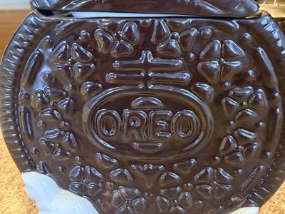 Vintage Oreo Cookie Ceramic Jar Container with Lid