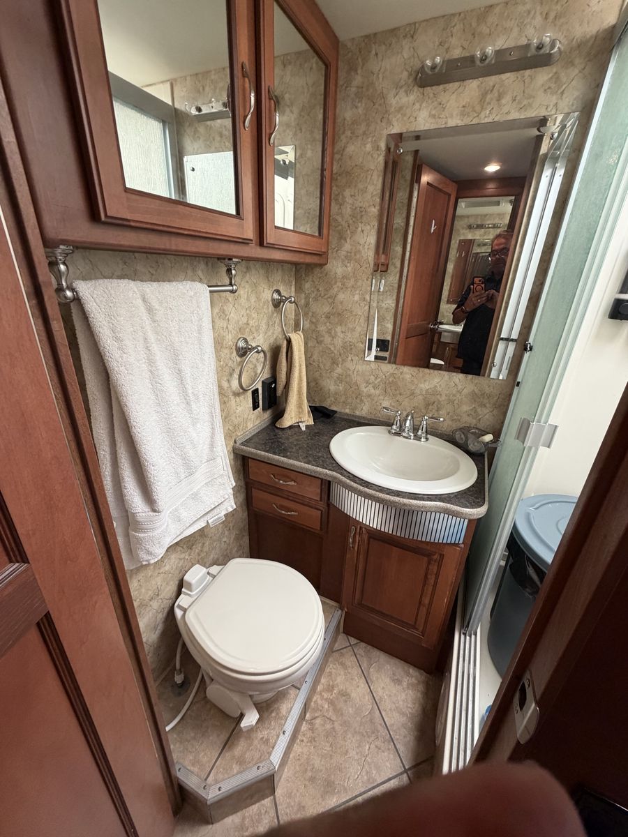Main image 11