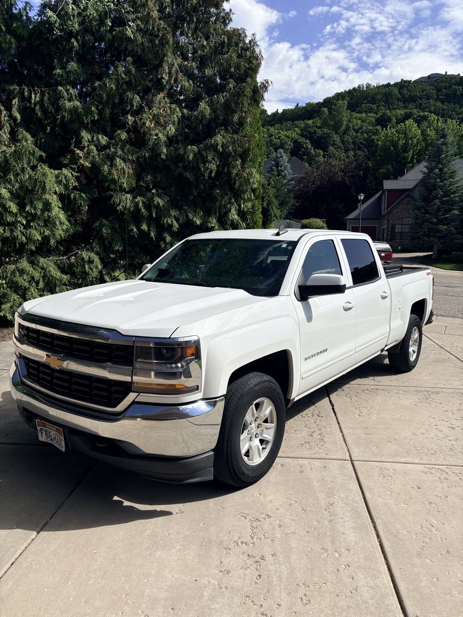 2017 Chevrolet Silverado 1500 LT