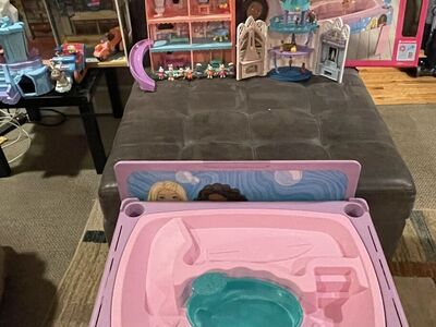 Doll House, Barbie Table, Frozen Castle and More!!