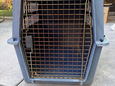 Petmate Pet Porter Hard Plastic Dog Kennel Pet Carrier Blue