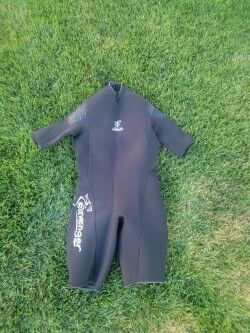 Seavenger Shorty Wetsuit like new Sz XLrg