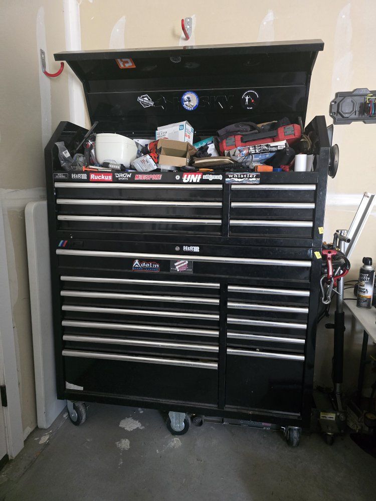 Large Mechanic's Tool Chest with Assorted Wrenches, Sockets, some Snap-on - Excellent Condition
