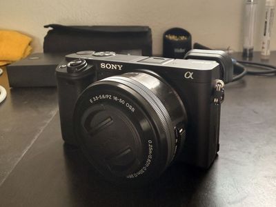 Sony a6400 YouTube Creator's Bundle (Open Box Condition)