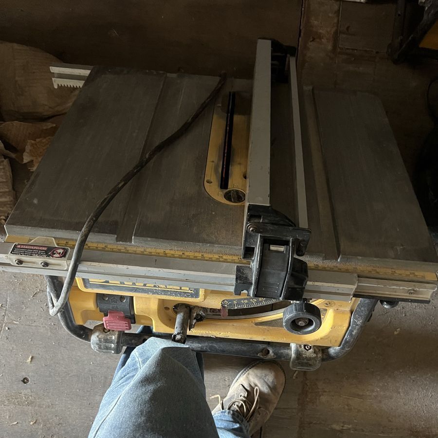 Table saw. 10”