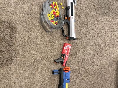 Nerf gun and bullets